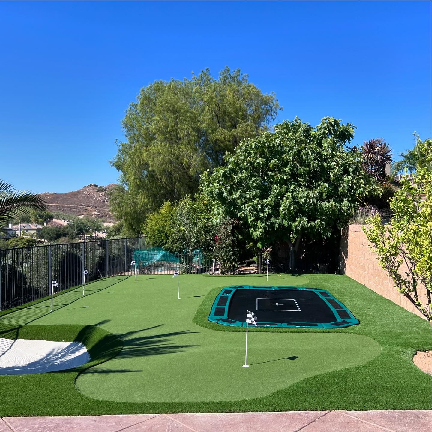 Putting Green Maintenance, Orange County Artificial Grass